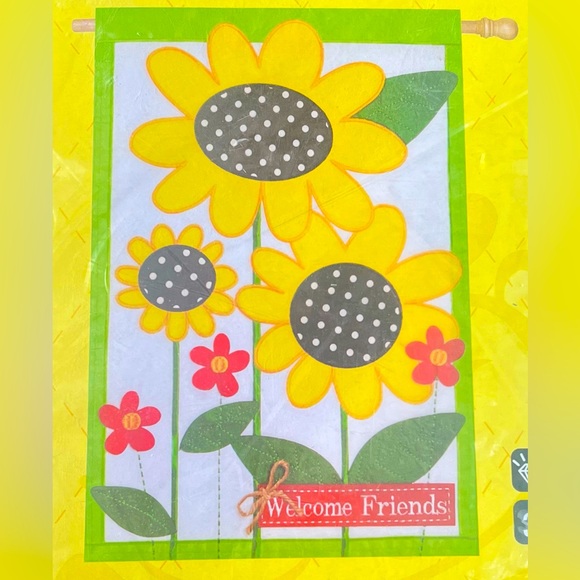 Evergreen sunflower welcome outdoor decorative appliqué flag NEW - Picture 1 of 5